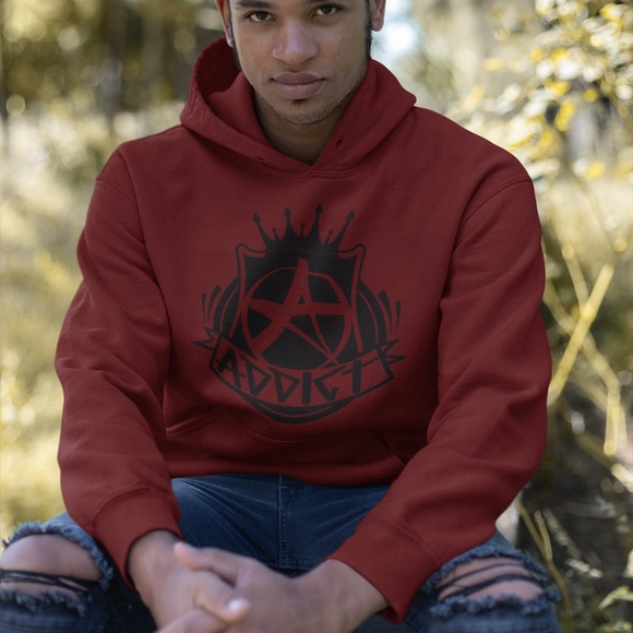 Meet your Posher, Veneissa of T-Shirt Addicts - Picture 5 of 11